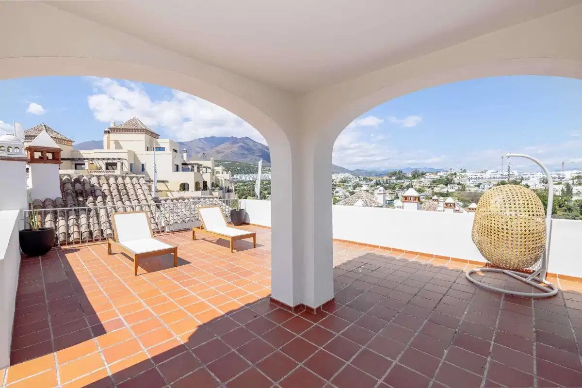 3-Zimmer, 2-Bad Modern Mediterrane Häuser mit Meer- und Golfblick in Estepona