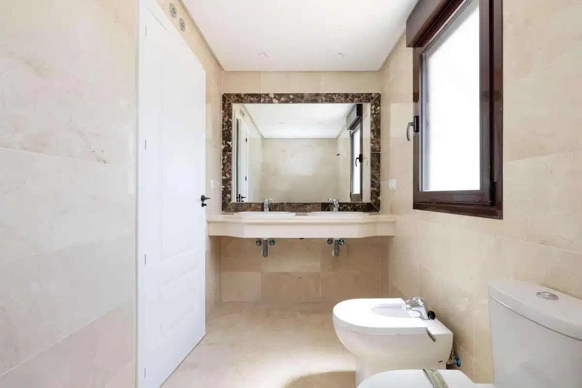 3-Zimmer, 2-Bad Modern Mediterrane Häuser mit Meer- und Golfblick in Estepona