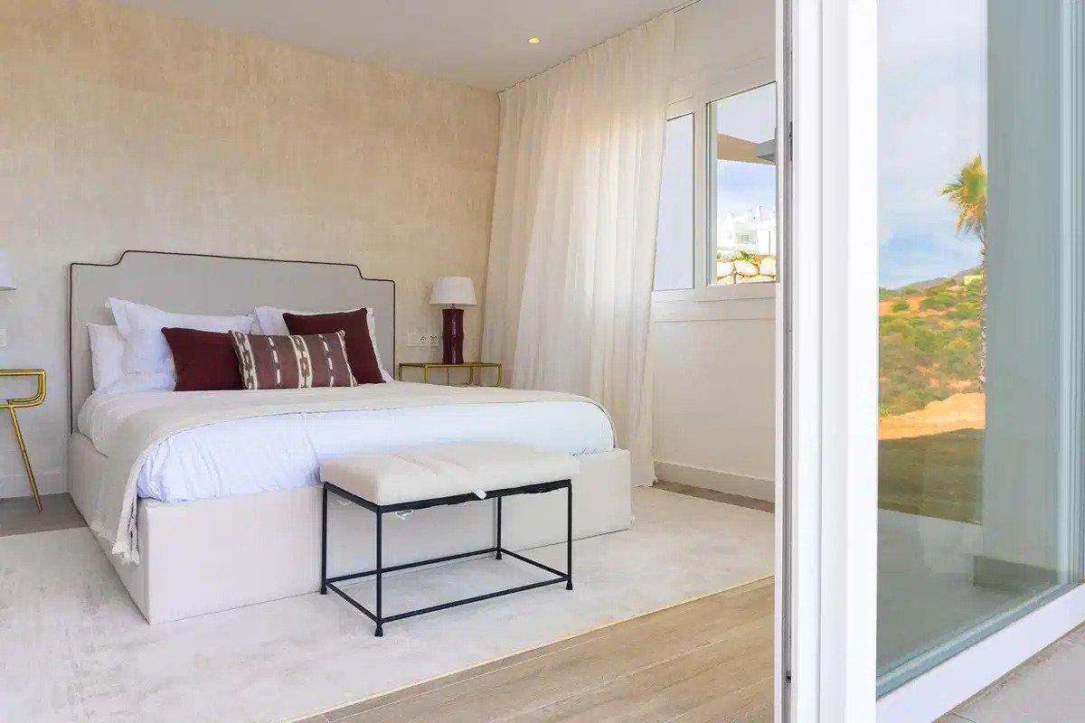 2-Zimmer, 2-Bad Wohnung im exklusiven Casares Lagoon Komplex