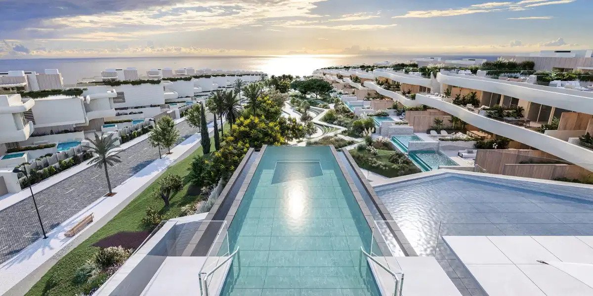 4-Zimmer, 4-Bad, Doppelhaushälfte in exklusivem Strandkomplex in der Nähe von Marbella
