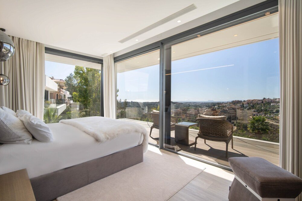 Beeindruckende 4-Schlafzimmer-Villa in Nueva Andalucia