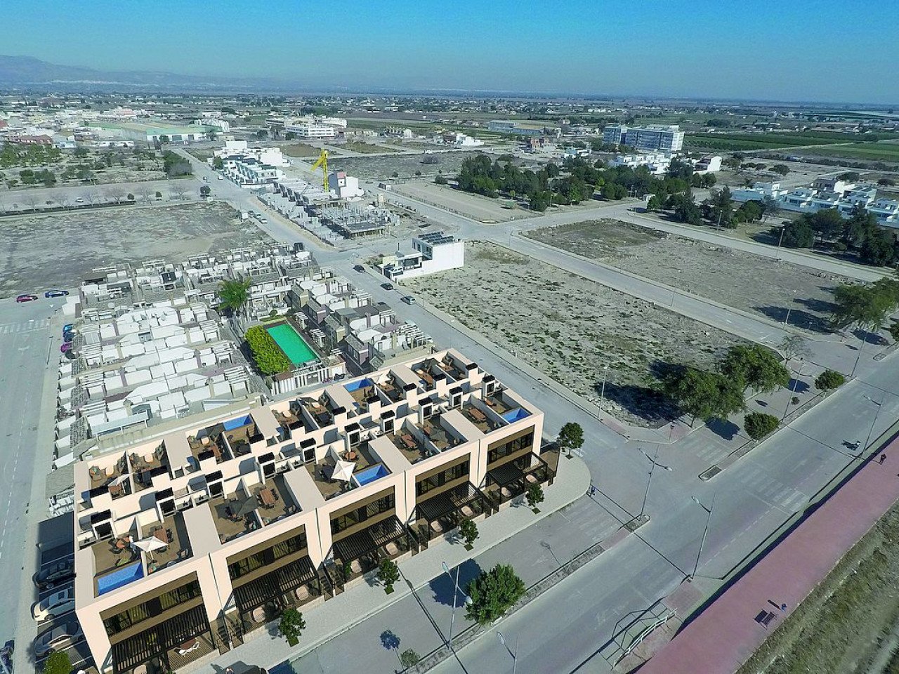 New development of modern Townhouses with communal pool in Dolores, offer the ideal combination of tranquility, modern living, and proximity to key...