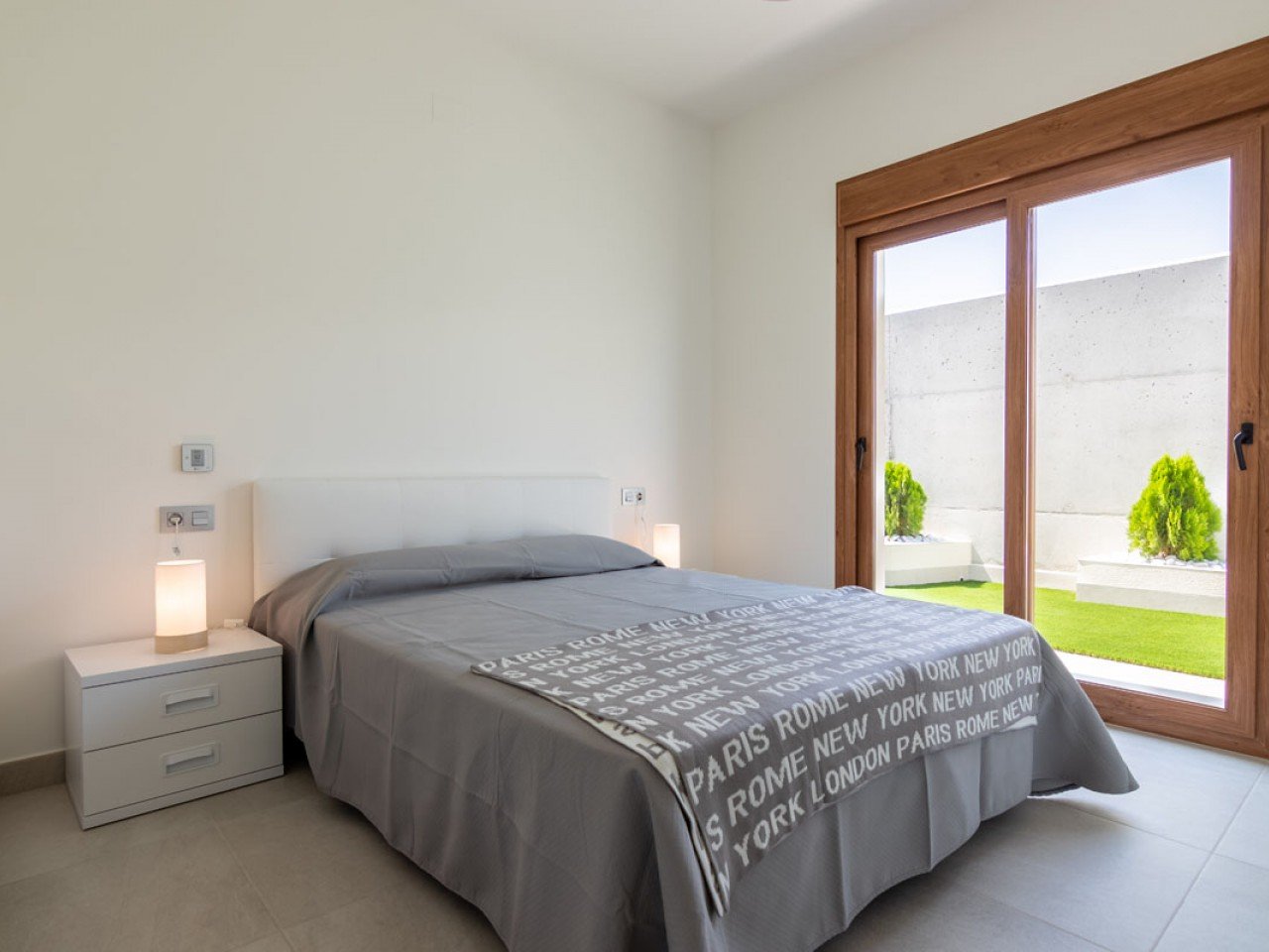 Residential Monteolivo are detached villas in Los Altos, one of the most privileged areas of the southern Costa Blanca. The properties comprise of ...