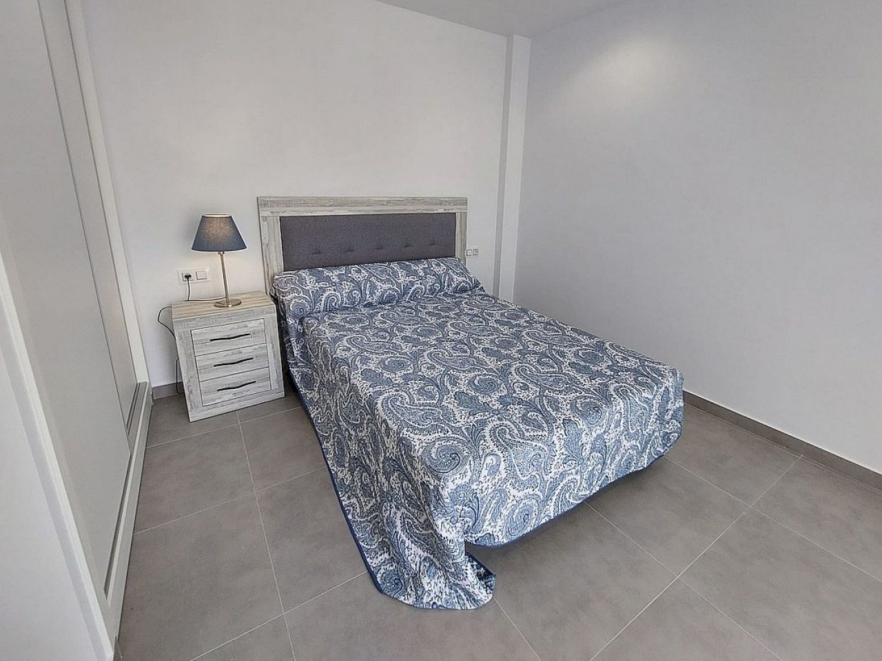 Attraktive Neubau-Doppelhaushälften mit Pool in Los Montesinos