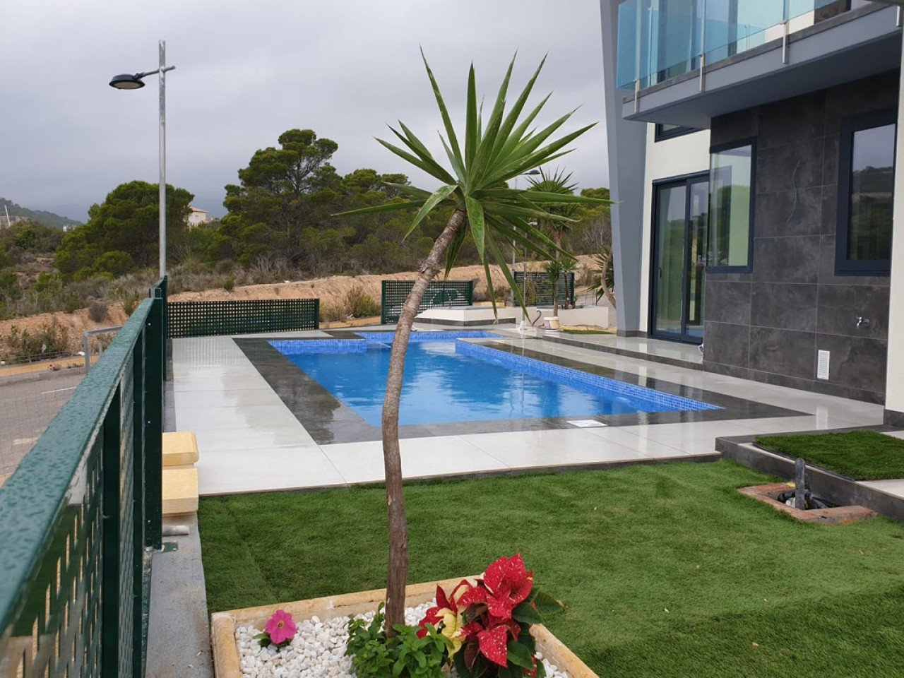Modern villas in an exclusive development combining a new concept of style, design and quality, located in one of the most beautiful places on the ...