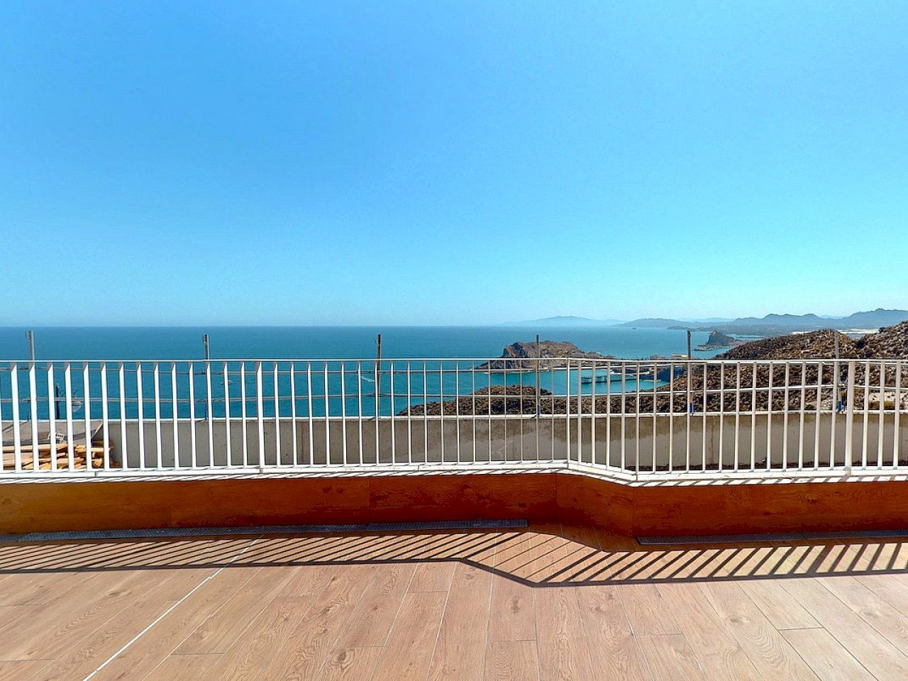 These environmentally friendly apartments with options of one, two or three bedroom and penthouses, are located on a hill with a spectacular sea vi...