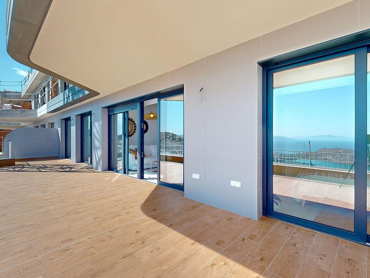 These environmentally friendly apartments with options of one, two or three bedroom and penthouses, are located on a hill with a spectacular sea vi...