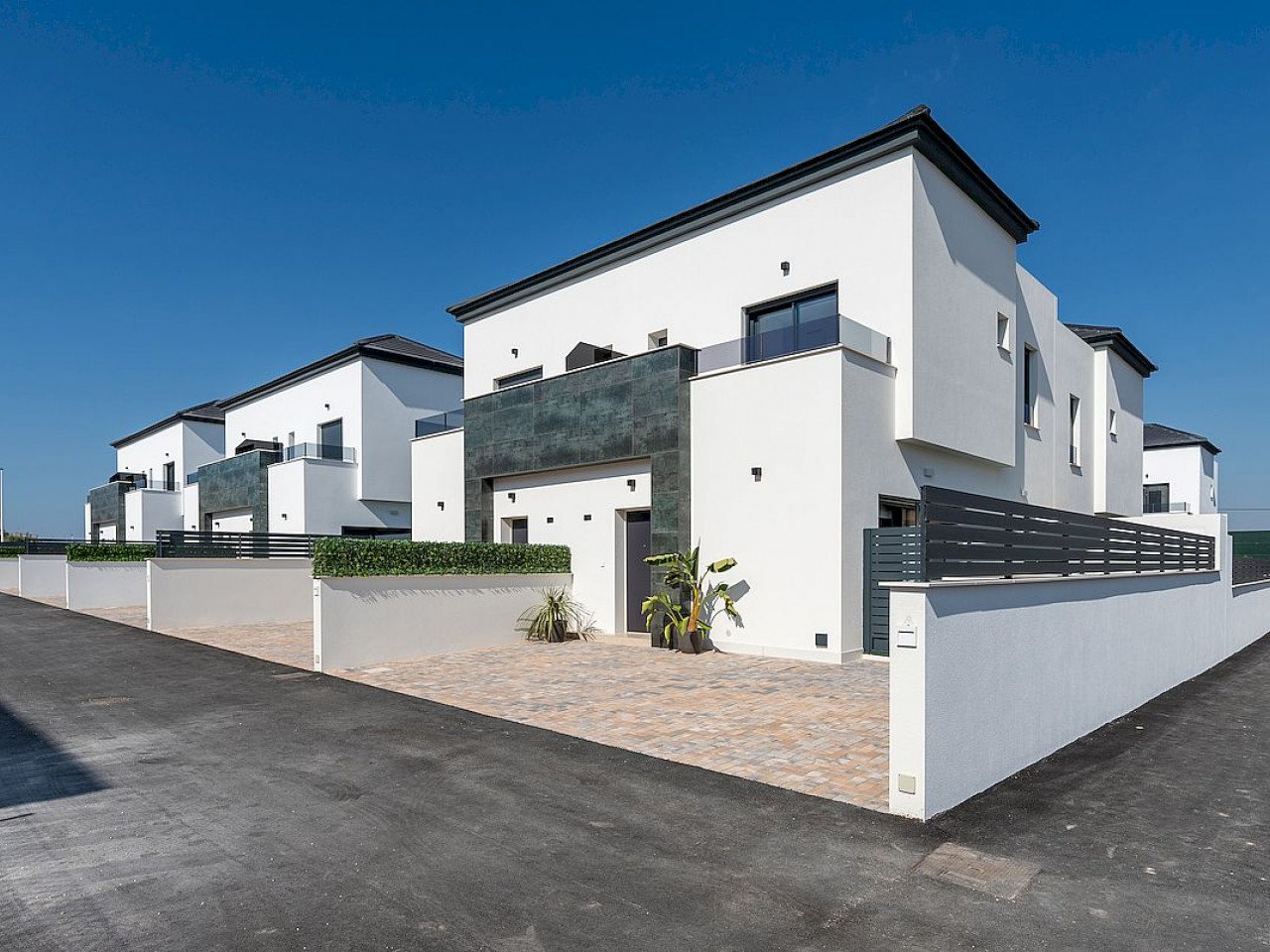 Exklusive Neubau-Wohnanlage - Chalets mit eigenem Garten und Stellplatz