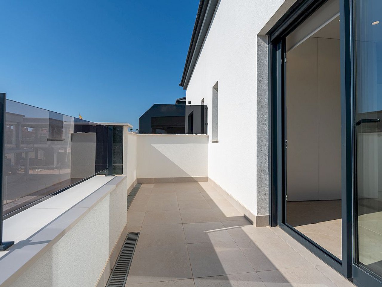 Exklusive Neubau-Wohnanlage - Chalets mit eigenem Garten und Stellplatz