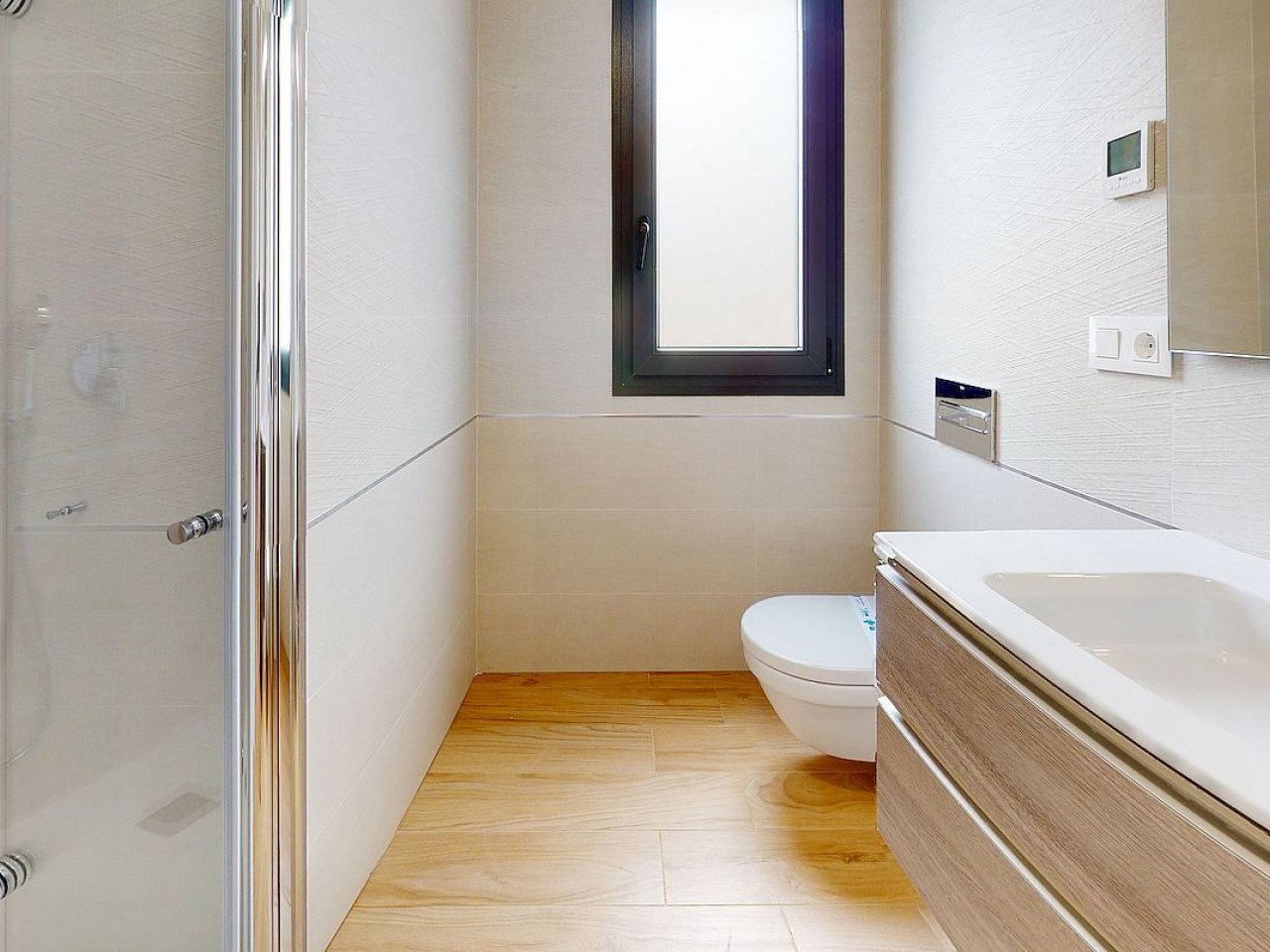 Neubau-Penthouse mit Riesen-Dachterrasse - Blick auf Lagune und Meer