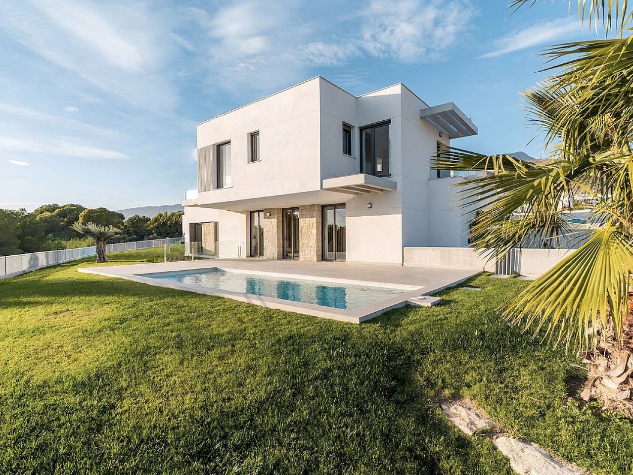 Costabella herrliche Neubau-Villa in Sierra Cortina