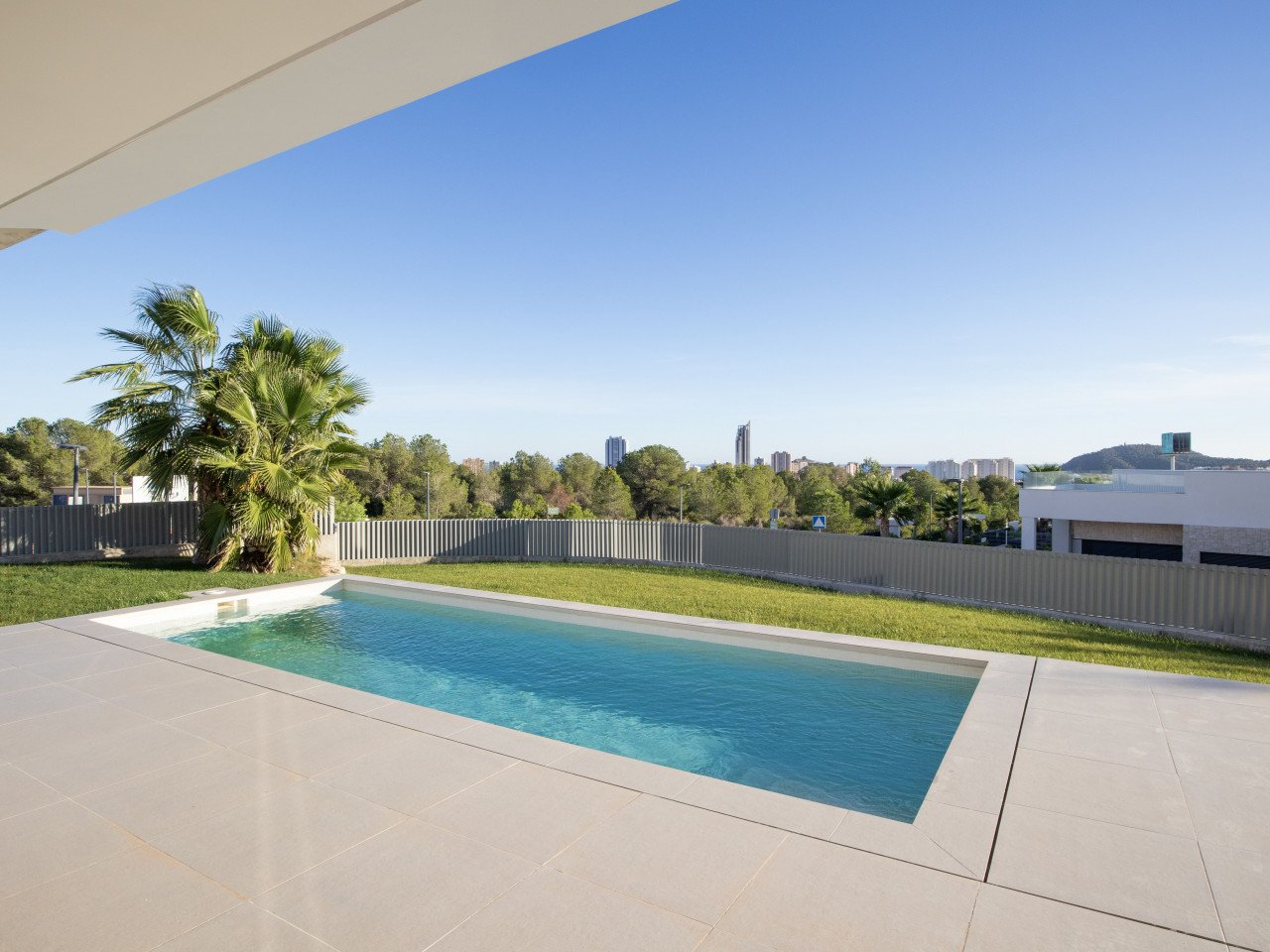 Costabella herrliche Neubau-Villa in Sierra Cortina
