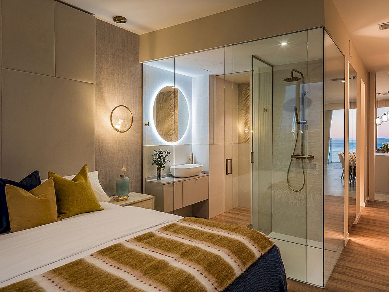 Der markanteste Wohn-Tower der Stadt - Luxus und Traum-Ausblick