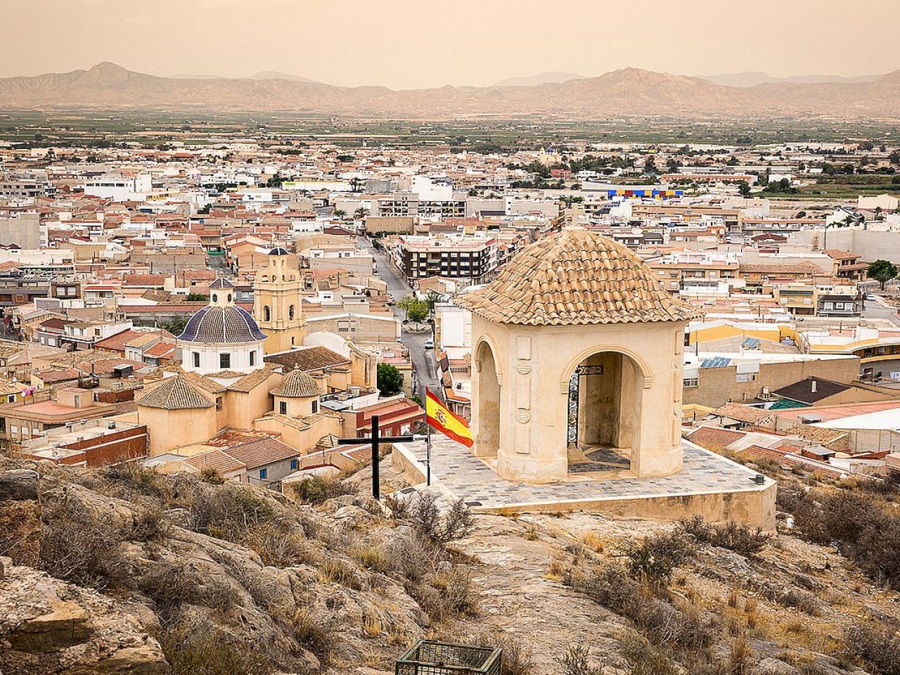 Vega Sol Homes is a new residential development of 44 modern townhouses in Cox, Alicante. 

These homes are available in 2- and 3-bedroom layouts, ...