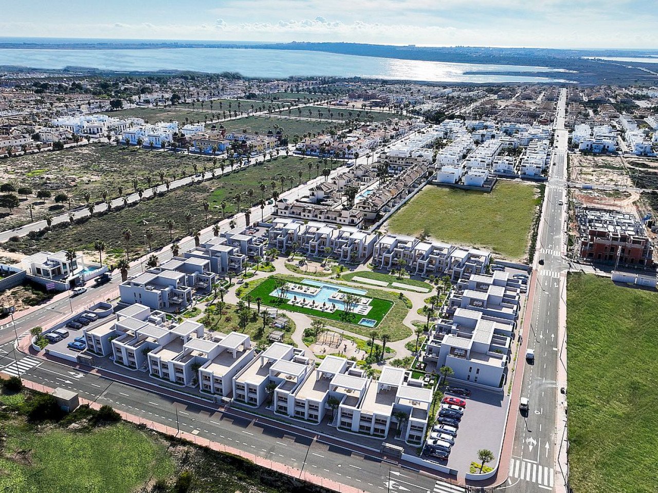 AreaBeach V is located in Ciudad Quesada (Rojales), are the perfect homes that include luxury, calm and comfort in each of them. 

This urbanizatio...