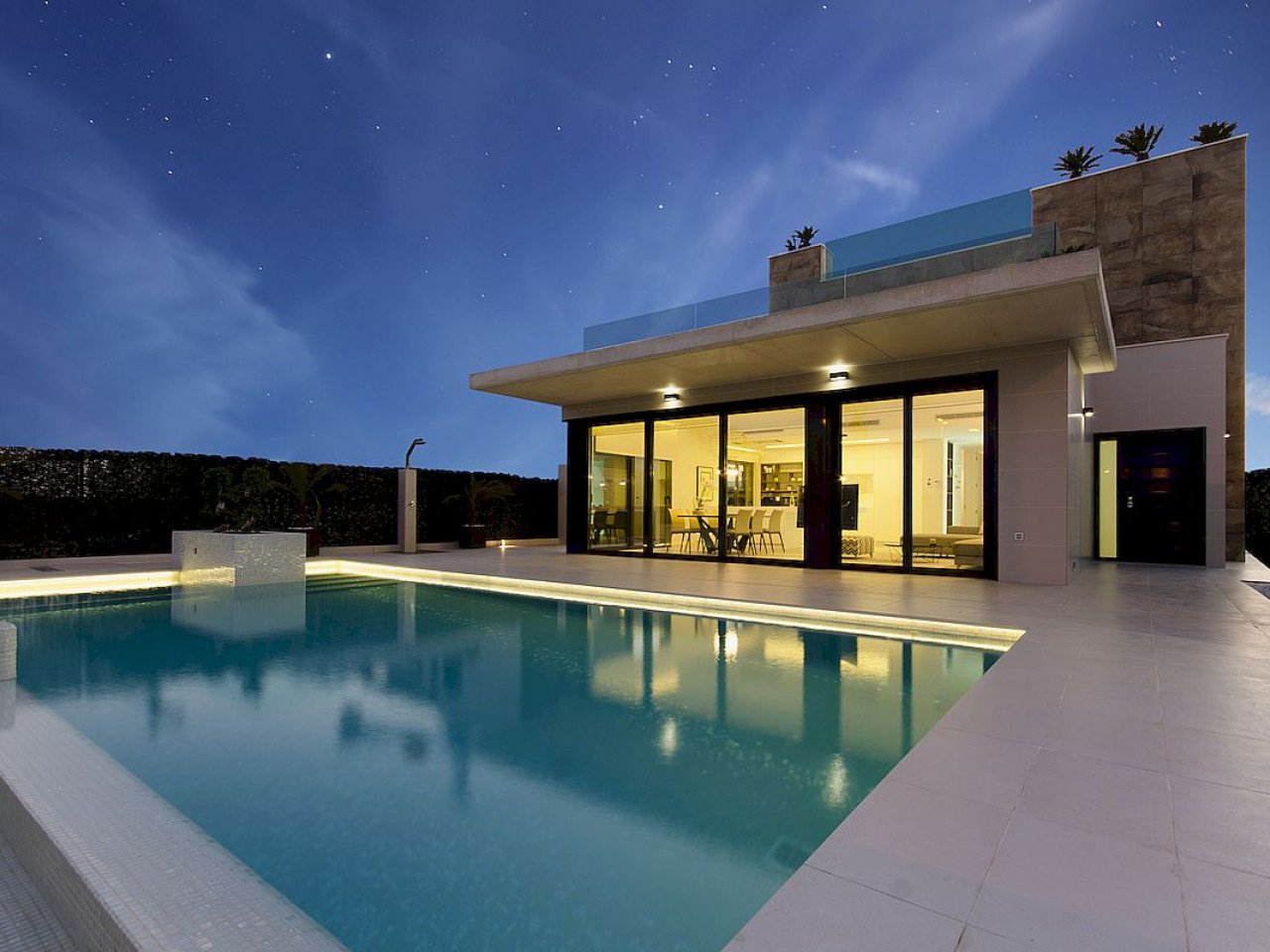 Four-bedroom villa with private pool in Campoamor
The Amay Deluxe is a new development of ultra-modern bespoke villas in the privileged area of Ori...