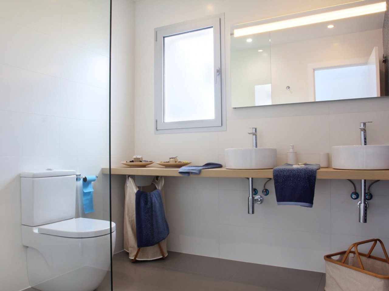 Three-bedroom luxury villa in Cumbre del Sol, Benitachell
The Lirios Design is a new development of modern-style detached villas in the northern Co...