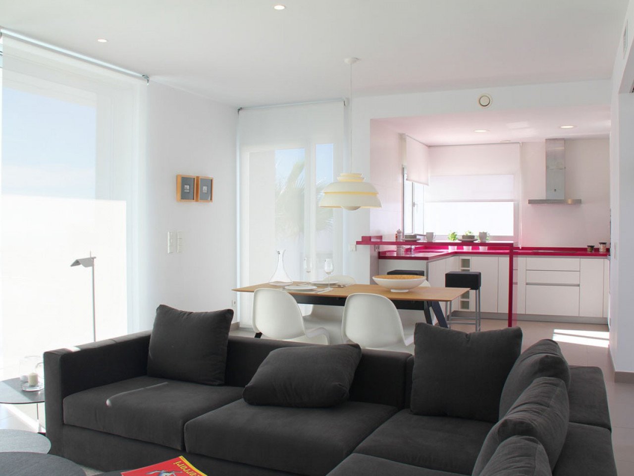 Three-bedroom luxury villa in Cumbre del Sol, Benitachell
The Lirios Design is a new development of modern-style detached villas in the northern Co...