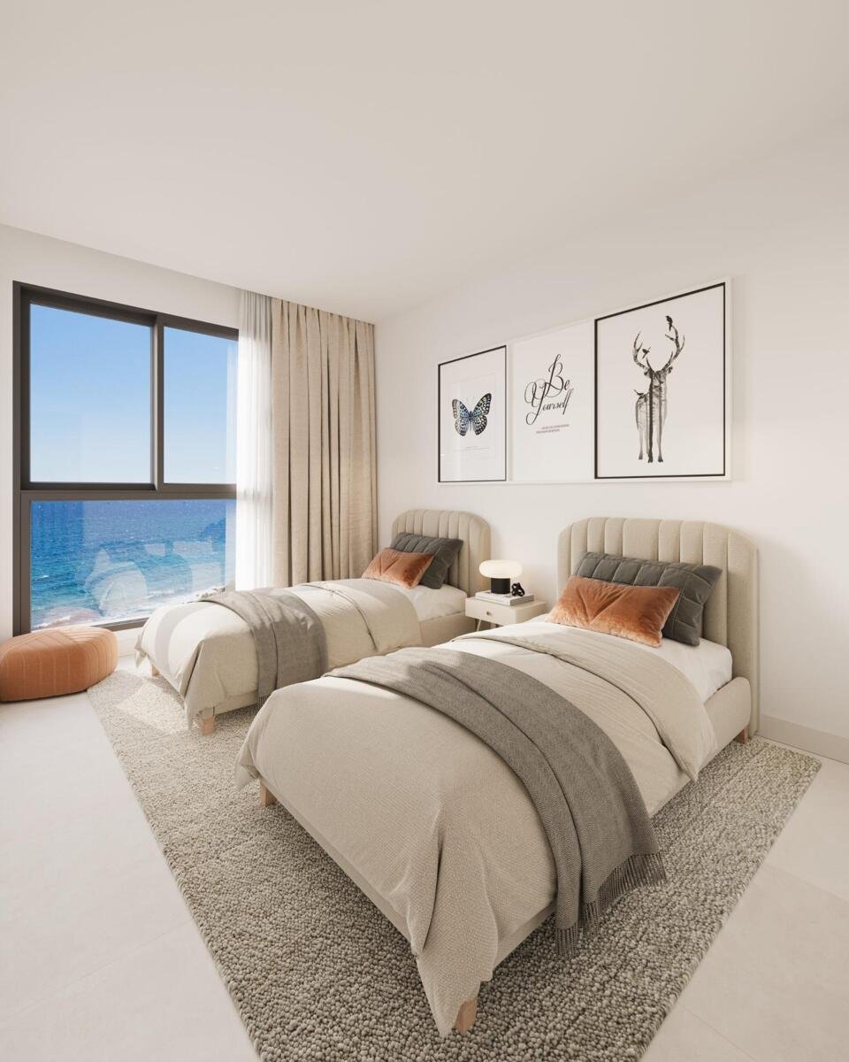 Sensationell - Neubau-DH-Villa in erster Meereslinie