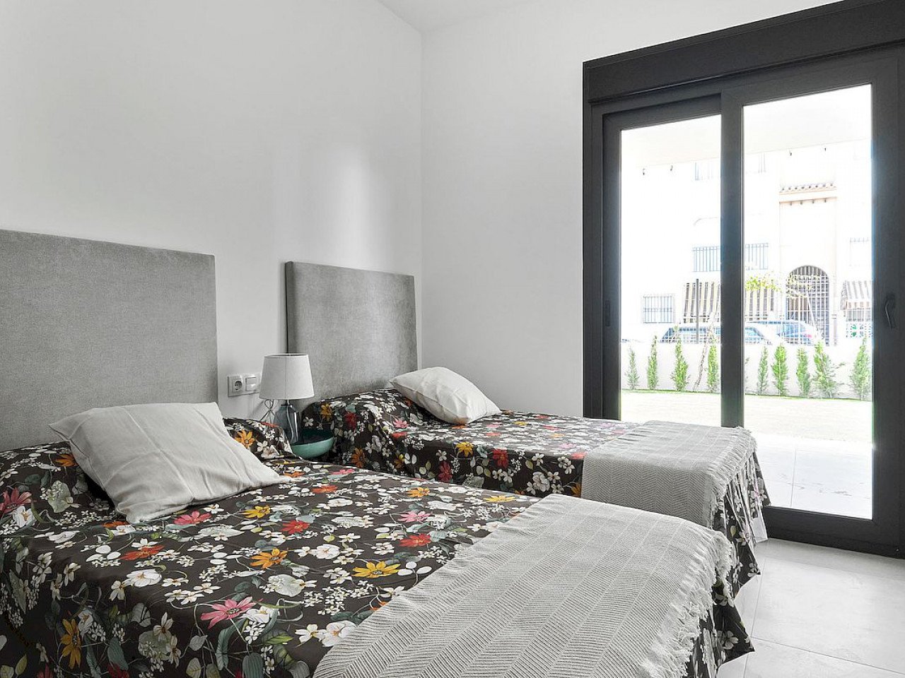 Two-bedroom maisonette in La Veleta in Torrevieja
The Villa Amalia Mediterranean Gardens is a development in the heart of the town of Torreveija, w...