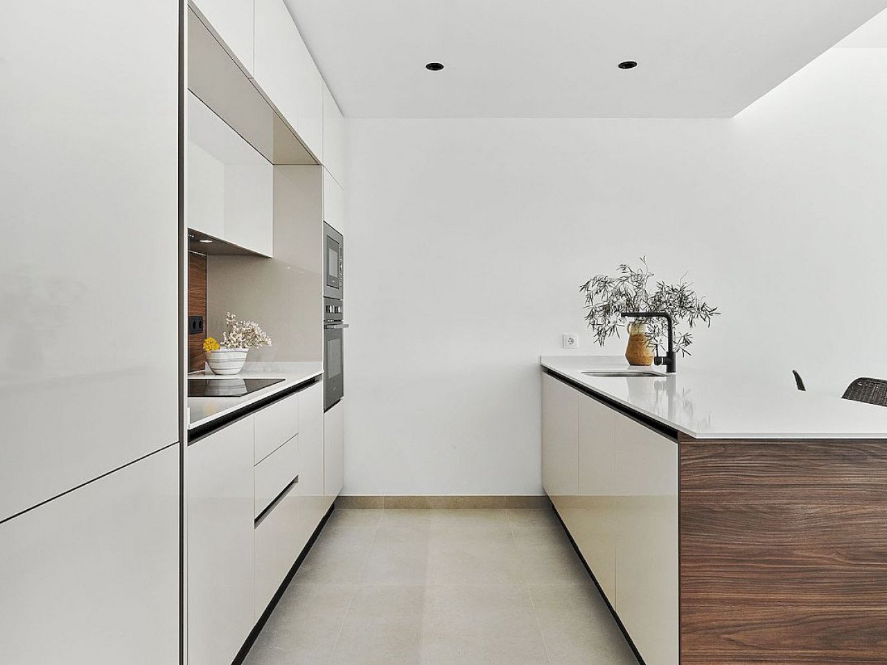 Two-bedroom maisonette in La Veleta in Torrevieja
The Villa Amalia Mediterranean Gardens is a development in the heart of the town of Torreveija, w...