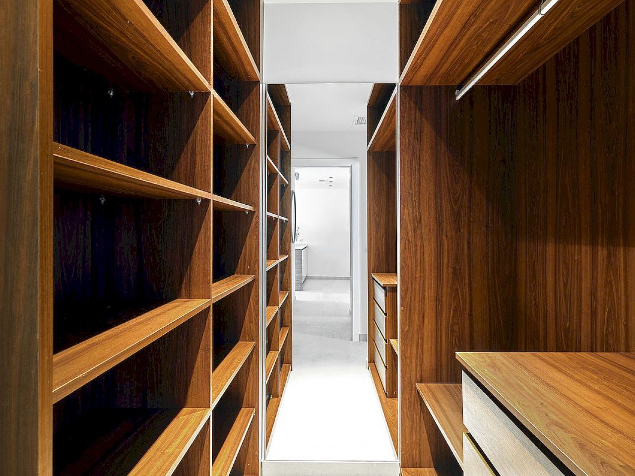 Two-bedroom maisonette in La Veleta in Torrevieja
The Villa Amalia Mediterranean Gardens is a development in the heart of the town of Torreveija, w...