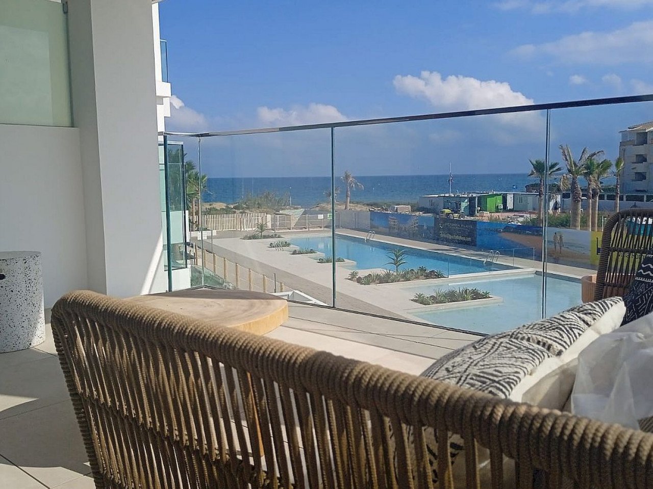 Two and three-bedroomed apartments in Les Marines, Denia
L’Estanyo is a modern beachfront development consisting of 100 apartments with a choice of...