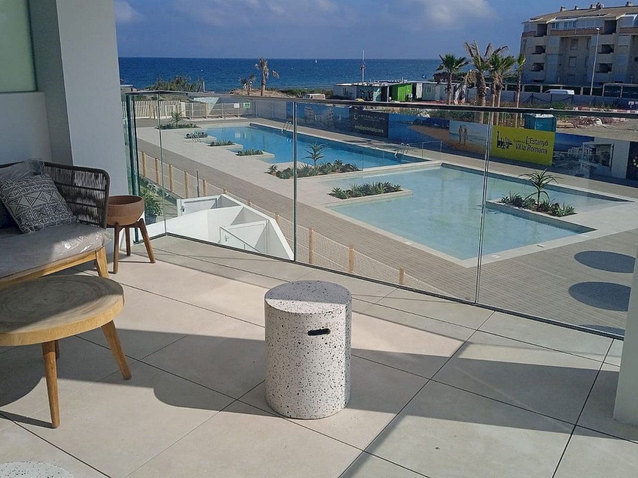 Two and three-bedroomed apartments in Les Marines, Denia
L’Estanyo is a modern beachfront development consisting of 100 apartments with a choice of...