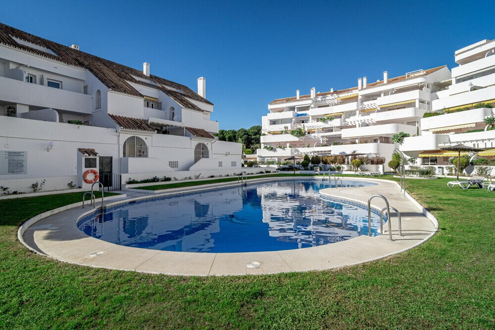 3-Bed Luxury Apartment in Nueva Andalucia, Marbella