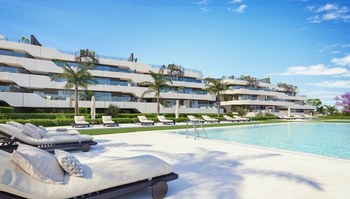 New build, 3 bedroom, 2 bathroom apartment in Estepona