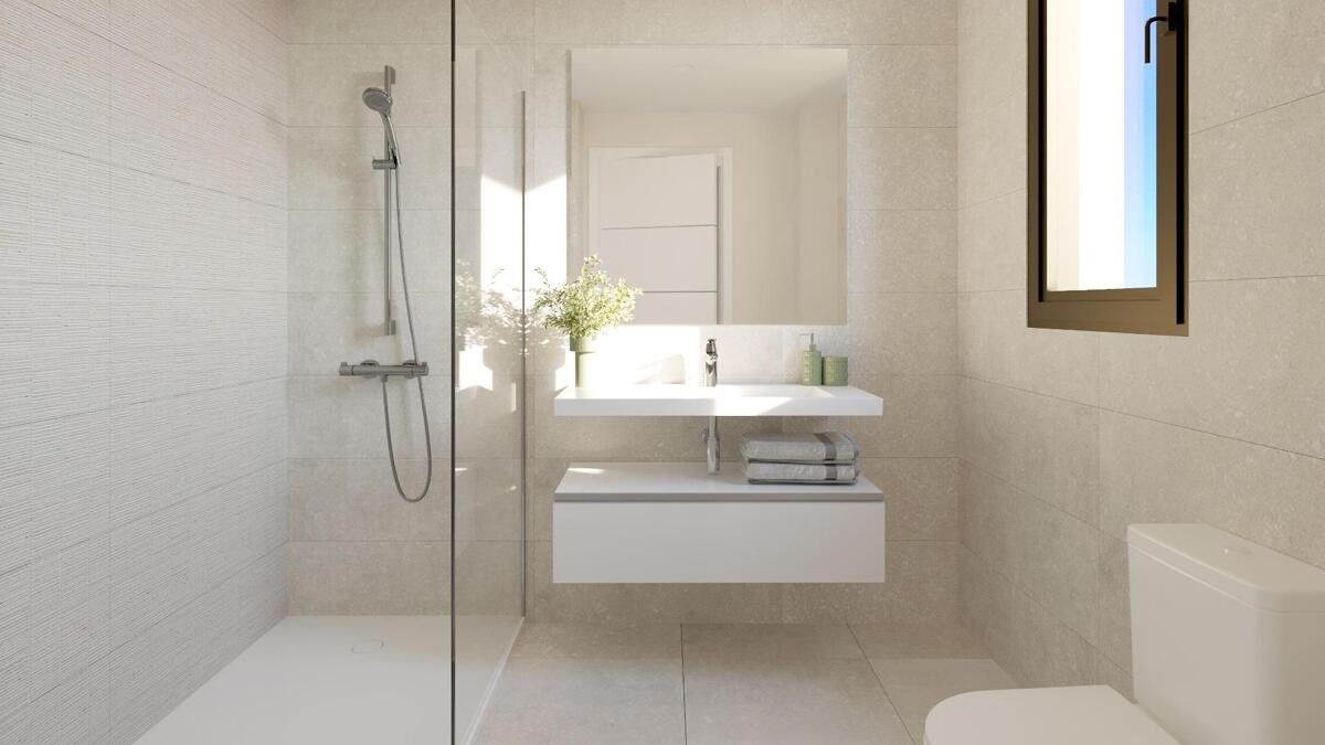 New build, 3 bedroom, 2 bathroom apartment in Estepona