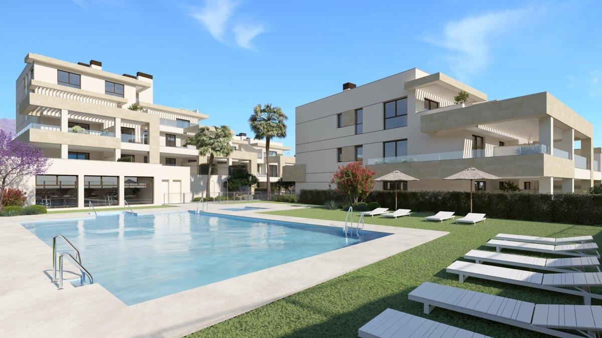 New build, 3 bedroom, 2 bathroom apartment in Estepona