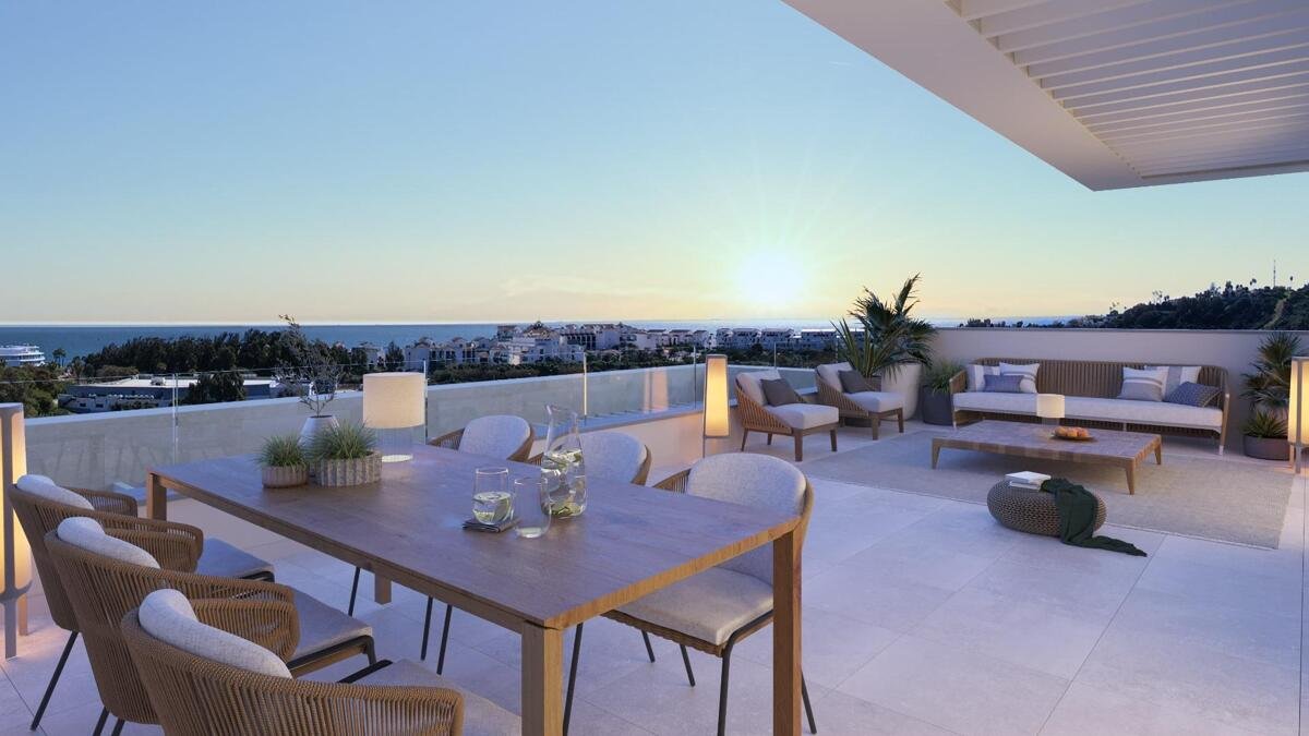 New build, 3 bedroom, 2 bathroom apartment in Estepona