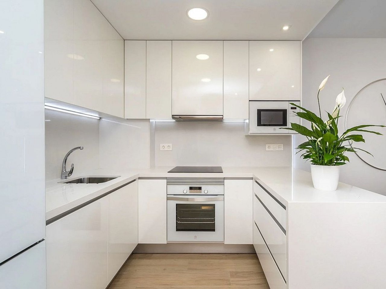 Two bedroom maisonette in Sierra Cortina, Benidorm
Mirador Hills Resort is a new development of luxury properties with magnificent views of the sea...