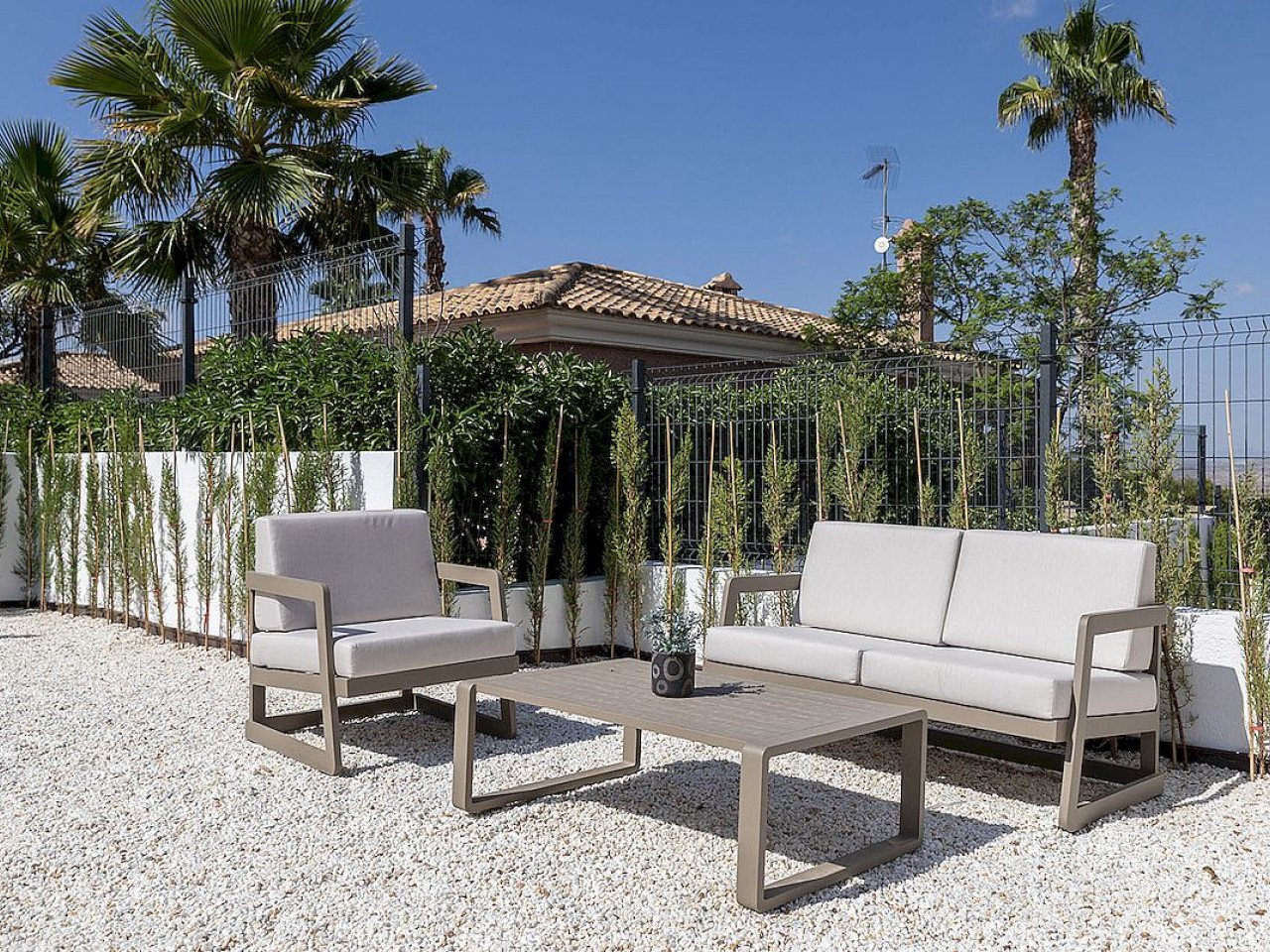 Fantastische Neubau-Doppelhaushälften auf großen Grundstücken