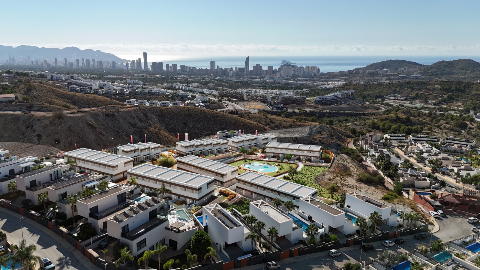 Attraktive NEUBAU-Häuser - 3 Schlafzimmer - Ruhige Panoramalage - nahe zum Meer