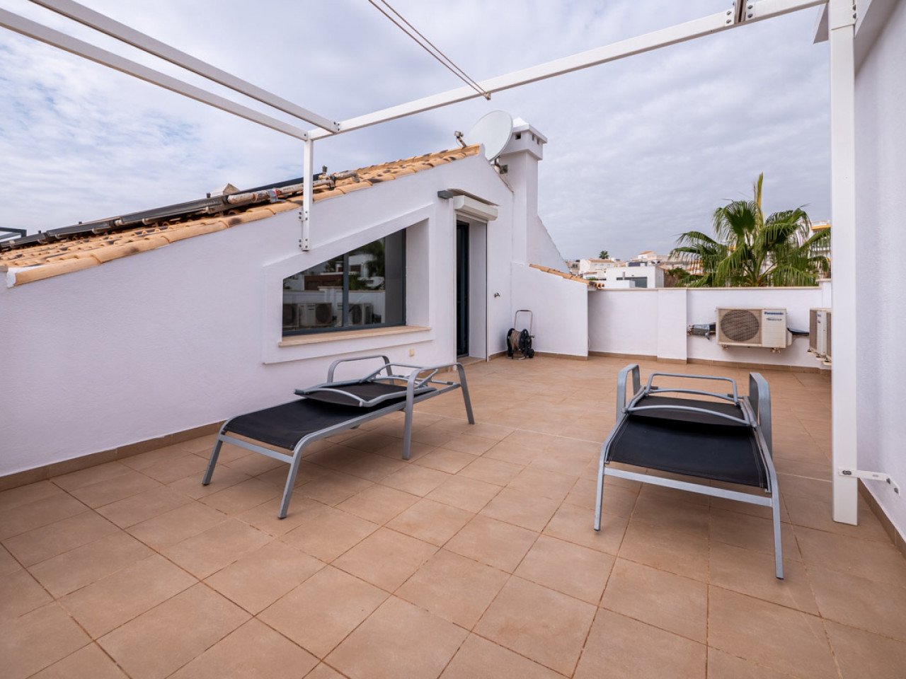 Apartment mit großzügigem offenem Wohnbereich - Wiederverkauf