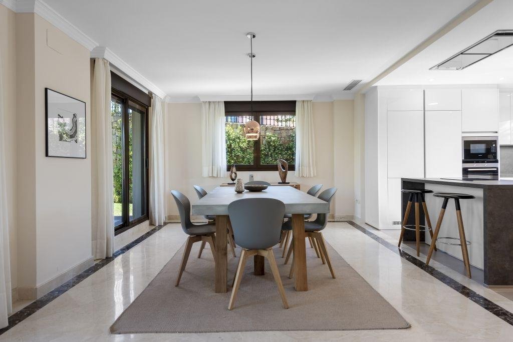 New build, 3 bedroom, 2 bathroom Villa in Estepona