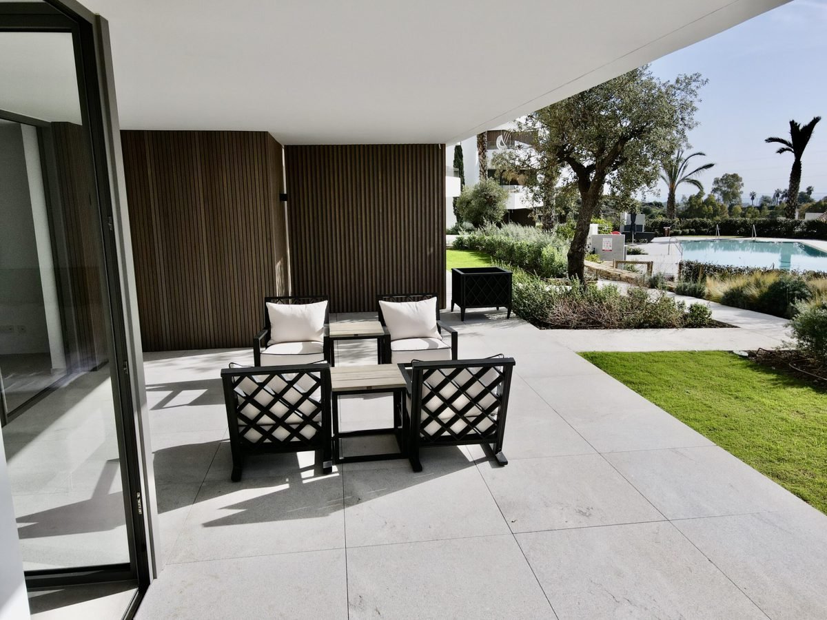 3-Bed High End Apartment Benahavis 