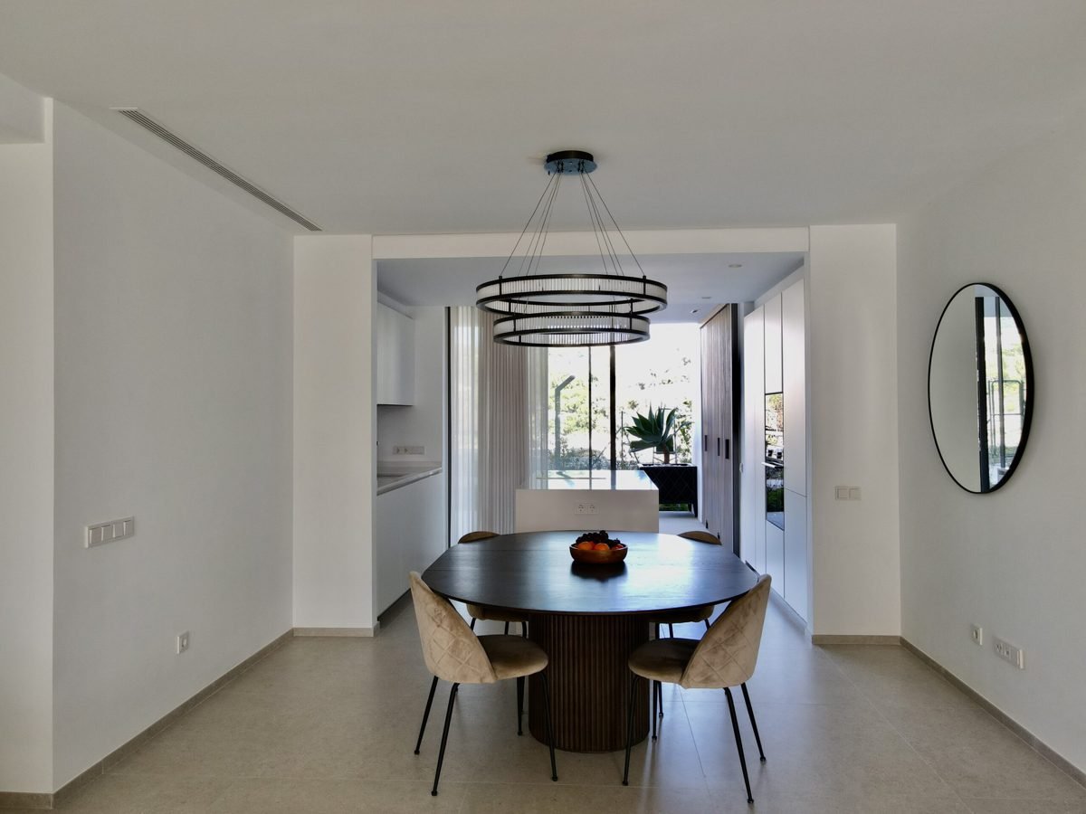 3-Bed High End Apartment Benahavis 