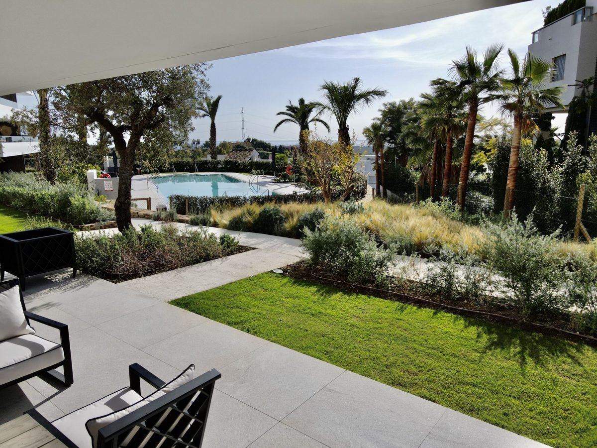 3-Bed High End Apartment Benahavis 