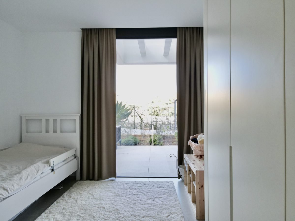 3-Bed High End Apartment Benahavis 