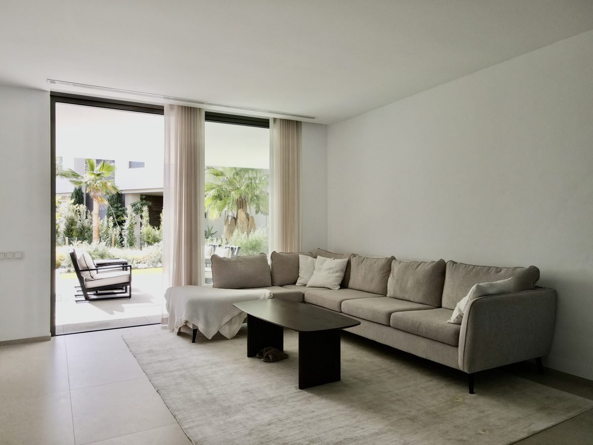 3-Bed High End Apartment Benahavis 