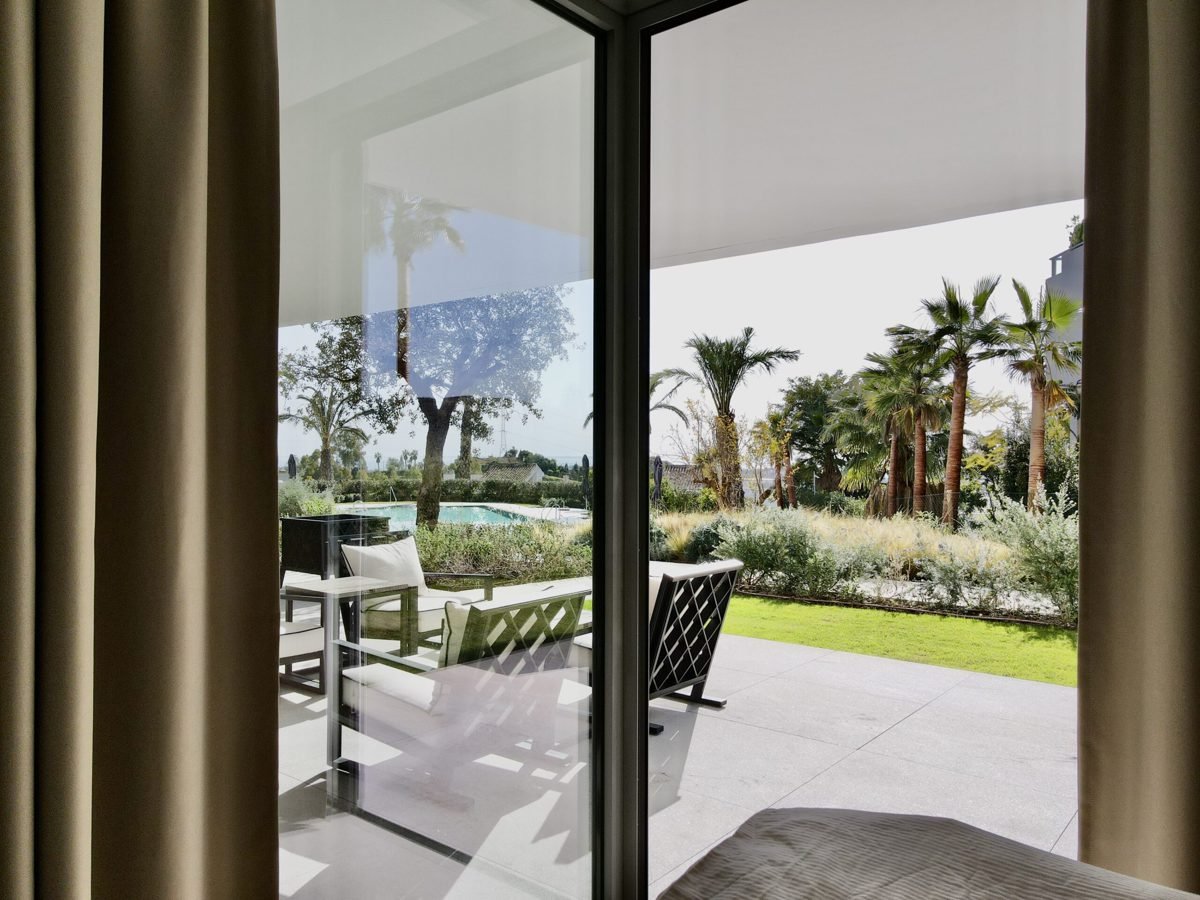 3-Bed High End Apartment Benahavis 