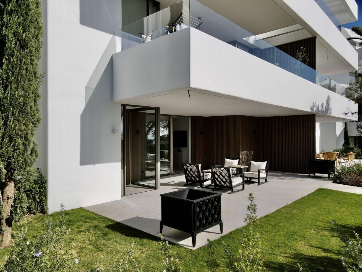3-Bed High End Apartment Benahavis 