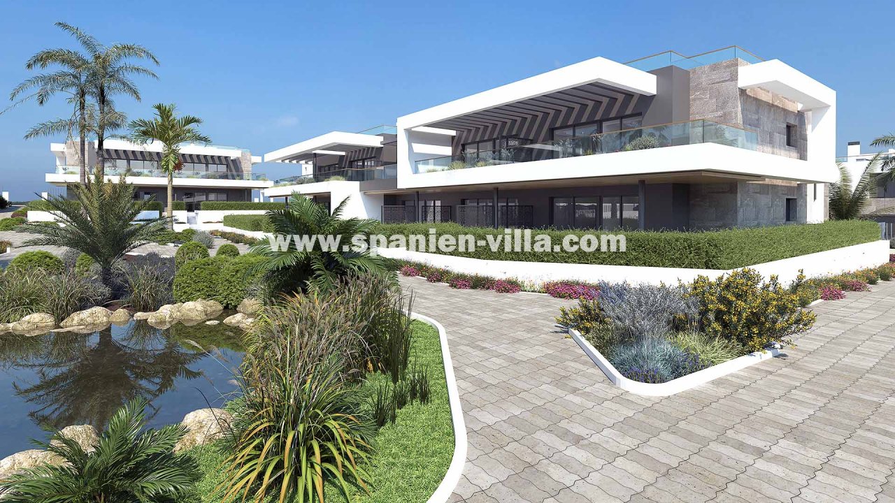 Super-Anlage: 3 Zimmer-Penthouse zwischen Lagunen und Meer