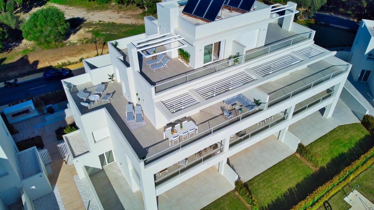 New build, 3 bedroom, 2 bathroom apartment in Sotogrande