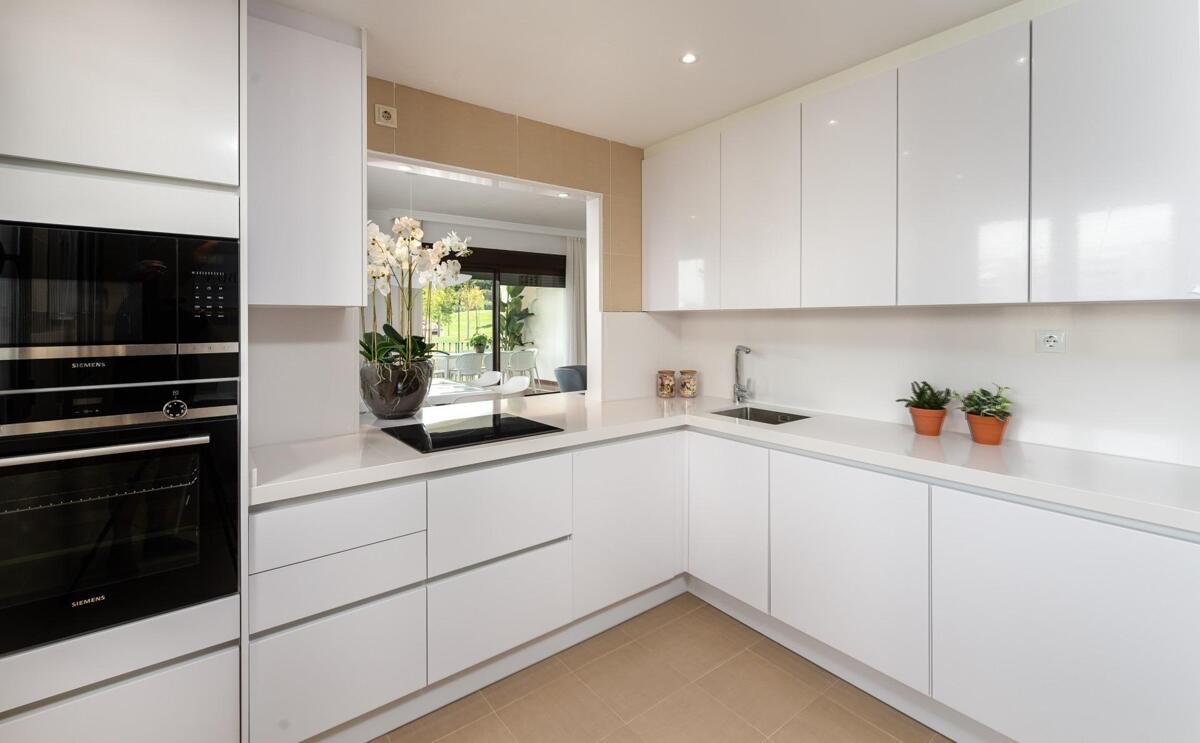 4-bedroom Semidetached Golf Villas in Estepona
