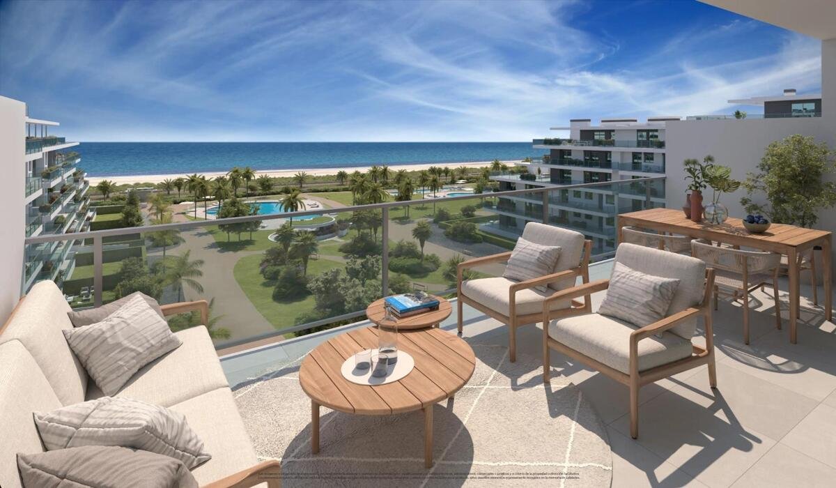New build, 2 bedroom, 2 bathroom apartment in Almerimar