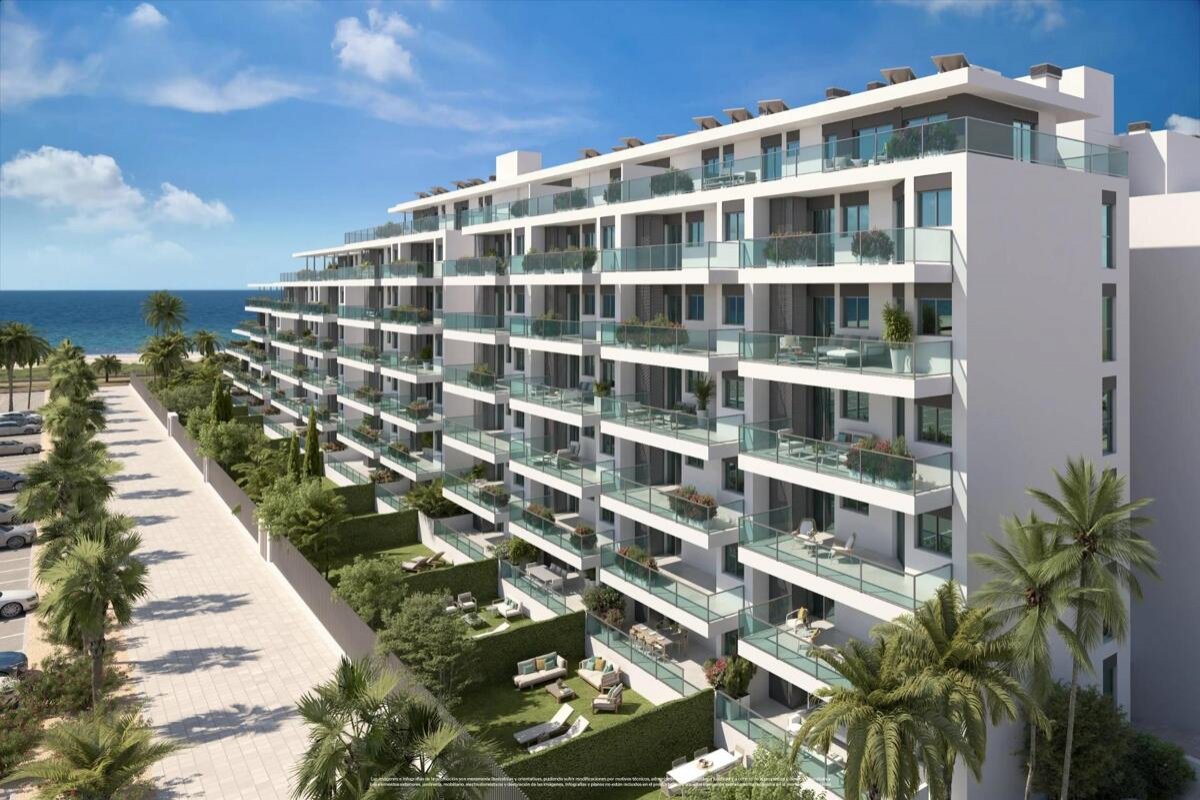 New build, 2 bedroom, 2 bathroom apartment in Almerimar